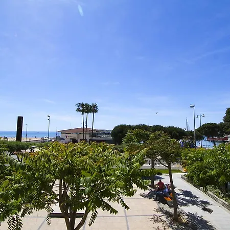 Blanco Planet Costa Dorada Apartment